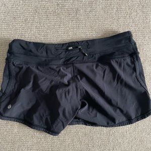Black lulu lemon shorts